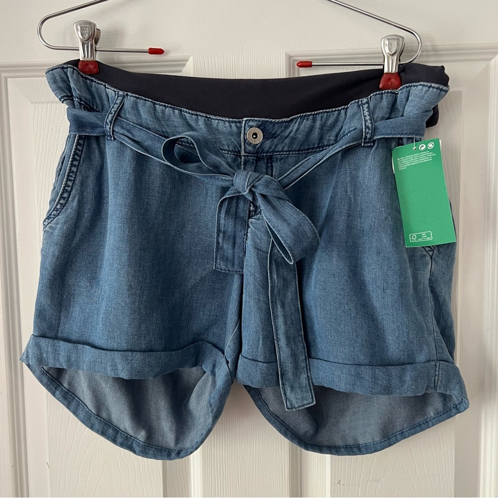H&M Blue Tie-Front Maternity Cuffed Jean “Mama Shorts”